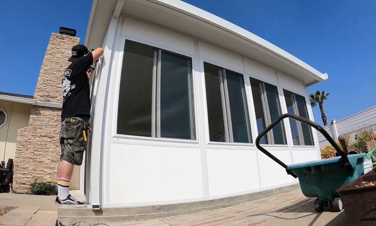 Professional sunroom installation team in Torrance, CA